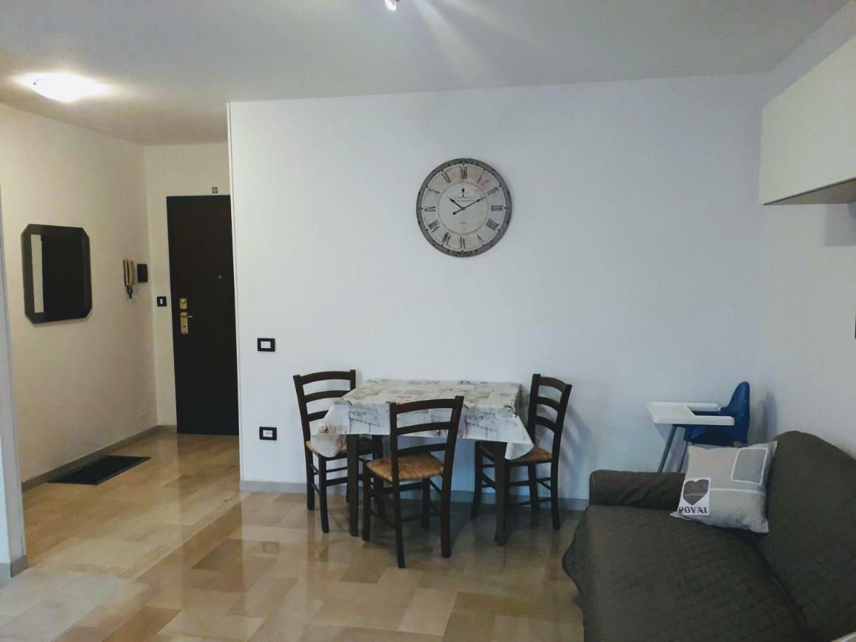 Casa Della Nonna Per Voi Parcheggio Gratuito Condizionatore Portatile Cir 0052 Aosta Exterior foto